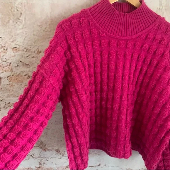 Entro Chunky Mock Neck Sweater in Fuchsia - Picture 2 of 6